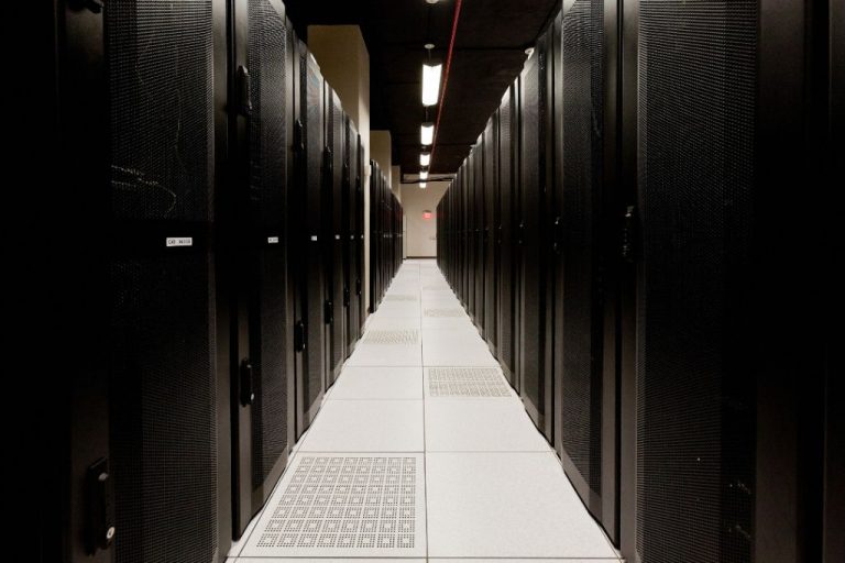 miami-datacenter-4